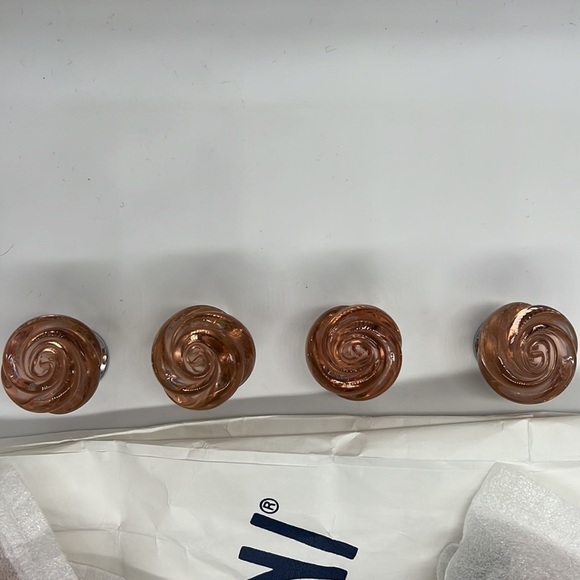 Bellini Baby Decorative knobs / drawer pulls - 10 - 🌹 NEVER USED - Picture 4 of 5